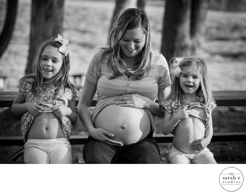 Maternity Photo with Daughters in St. Louis