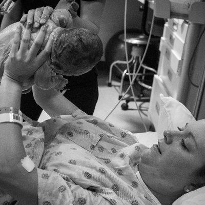Mom's First Look in a St. Louis Birth Story