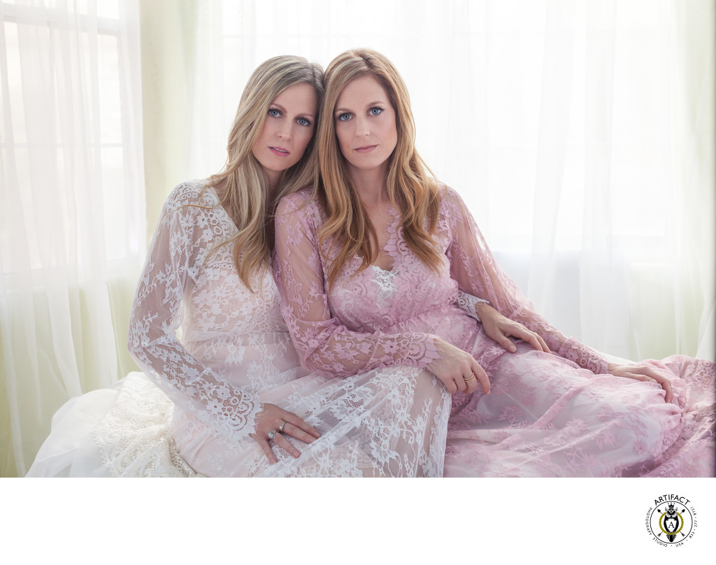 Sisters' Glamour Portrait | Lowry and Lindsey
