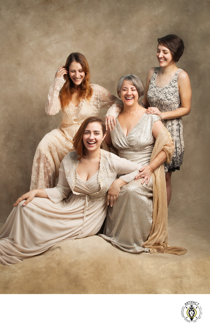 Candid Family Portrait | Dawn, Miranda, Delia & Marlena