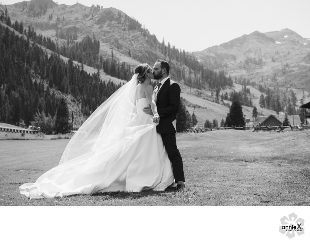 Fabulous wedding photography in Squaw Valley