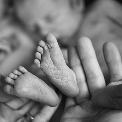 Newborn's feet close up