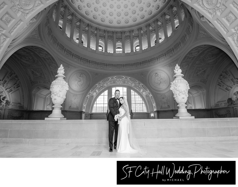 Black and White Panoramic image of the North Gallery City Hall