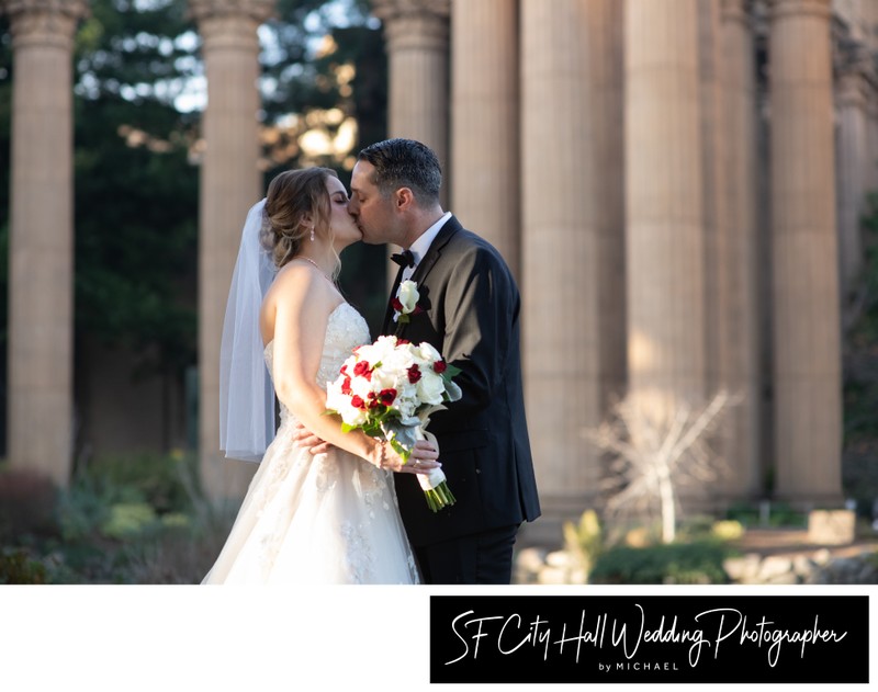 Wedding Kiss at the Palace of Fine Arts - San Francisco Photographers