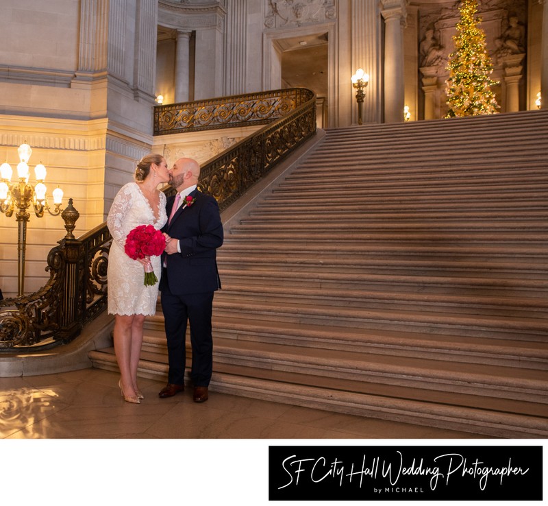 Christmas time at San Francisco city hall with beautiful colors