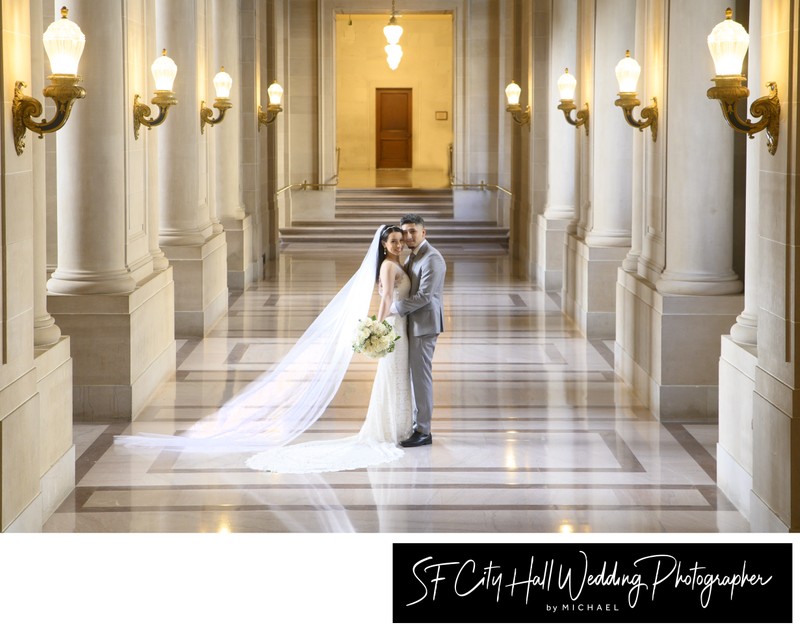 Elegant Bride's veil at San Francisco city hall - Photography