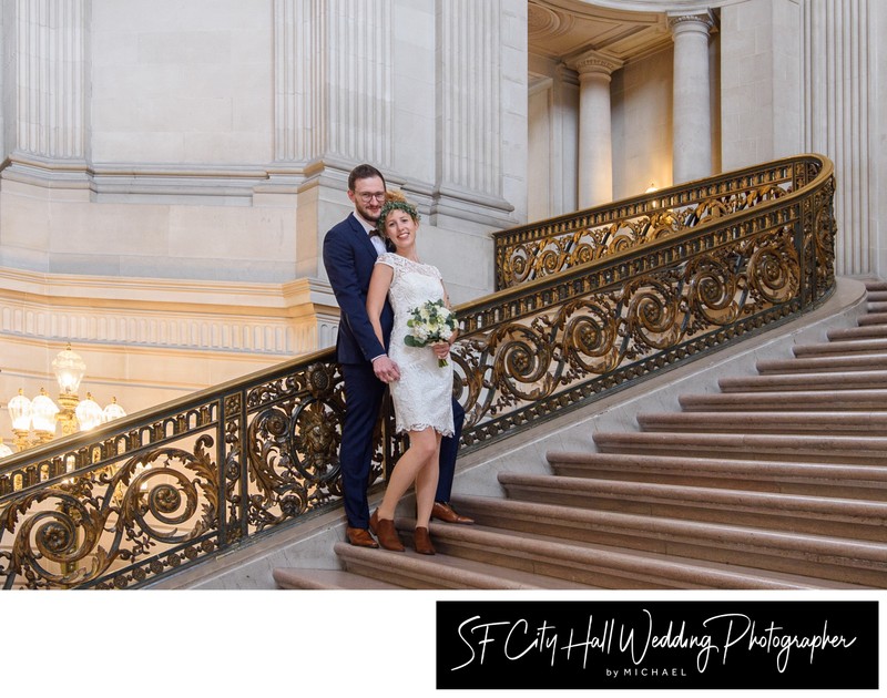 San Francisco city hall elopement pictures on the Grant Staircase