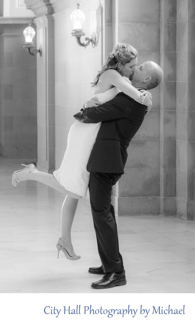 San Francisco City Hall lift kiss on the 3rd Floor San Francisco City