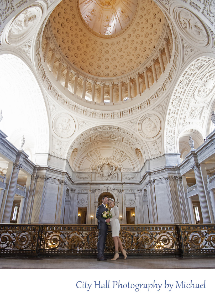 Wedding-Photographer-San-Francisco-City-Hall---Gold-Dome-...
