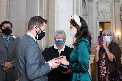 wedding officiant requiring city hall couple to wear masks during ceremony