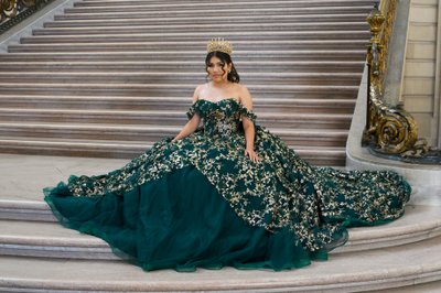 Quinceanera Photography on the Grand Staircase - SF City Hall