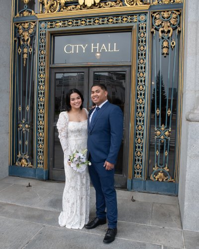 Filipino married couple posing for wedding pictures