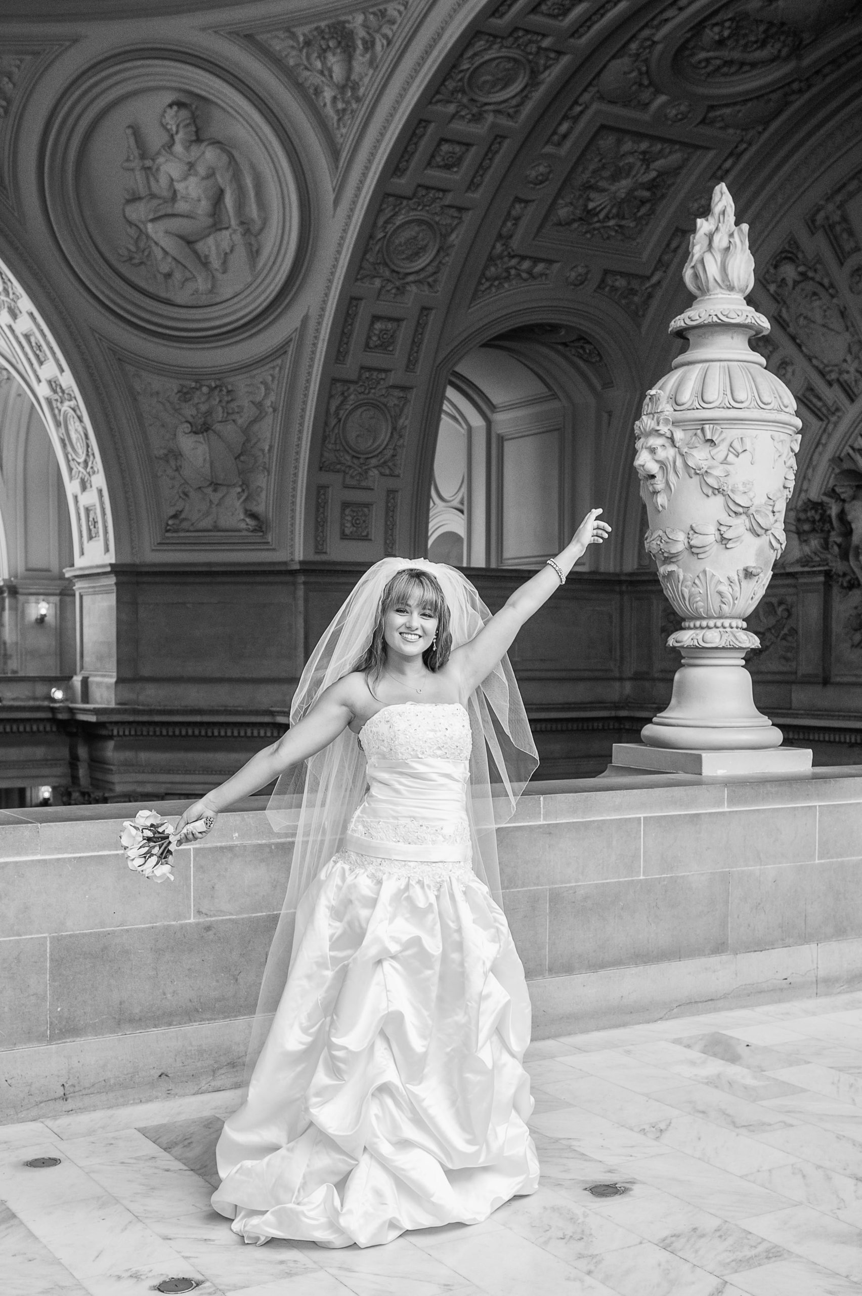 Wedding Photographers San Francisco City Hall by Michael