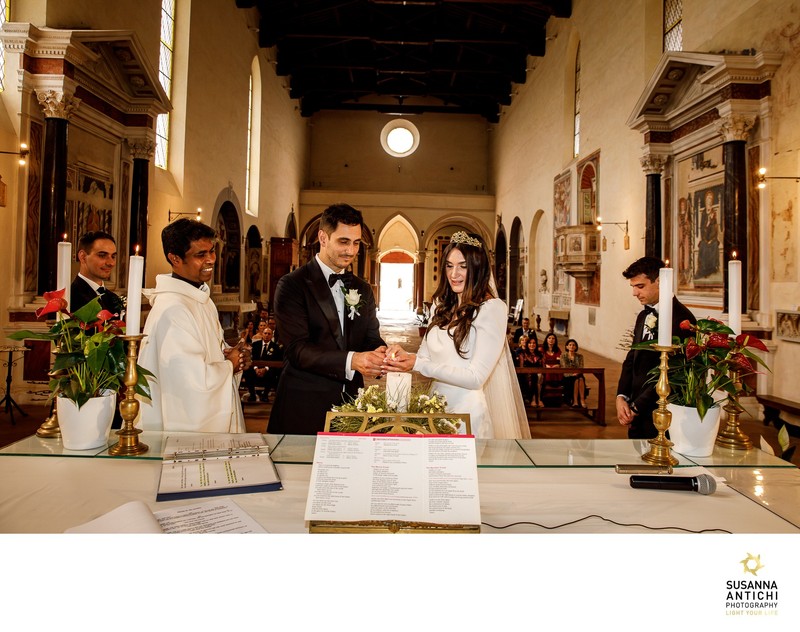 religious ceremony in Tuscany priest English speaking