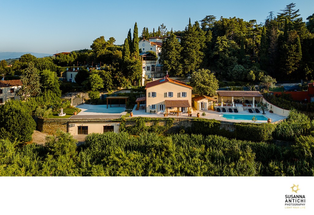 Villa Azzurra San Baronto – Ingresso e facciata principale | Susanna Antichi