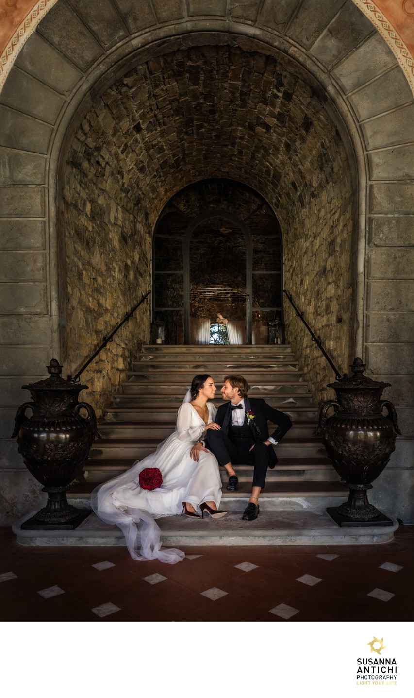Elegant wedding in Chianti vineyards at golden hour