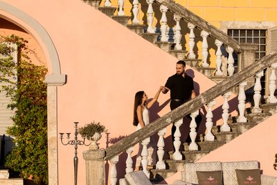 surprise engagement in Tuscany 