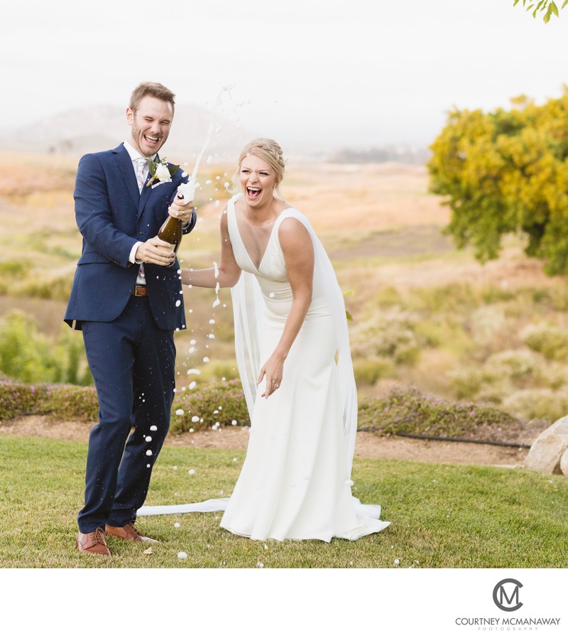 7 Tips for Popping Champagne at Your Wedding