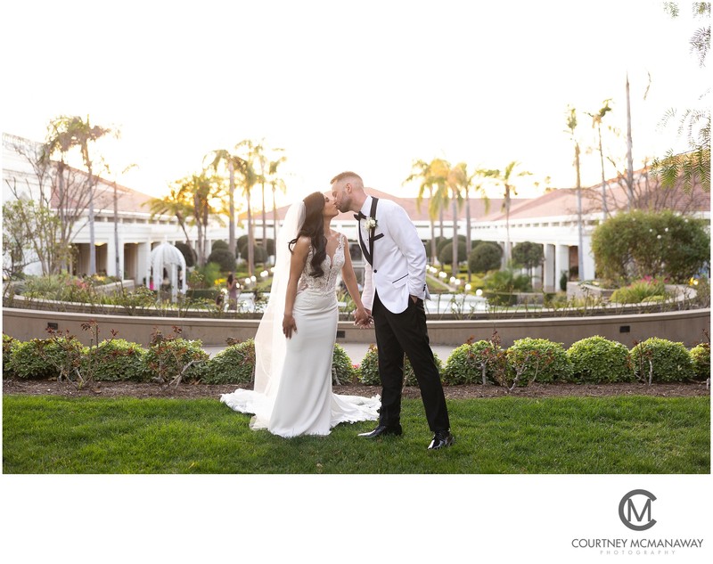 Bride and Groom Kissing at the Nixon Library