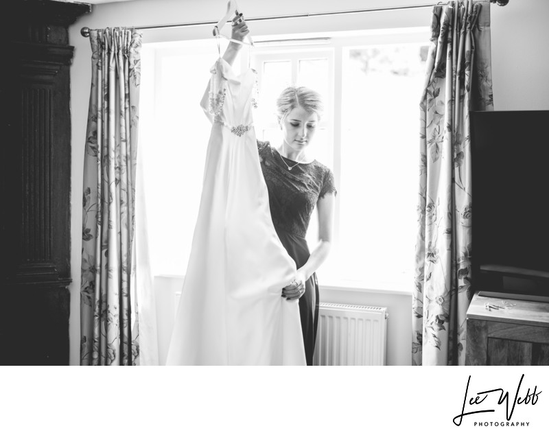 Bridal Photography Worralls Grove Farm House