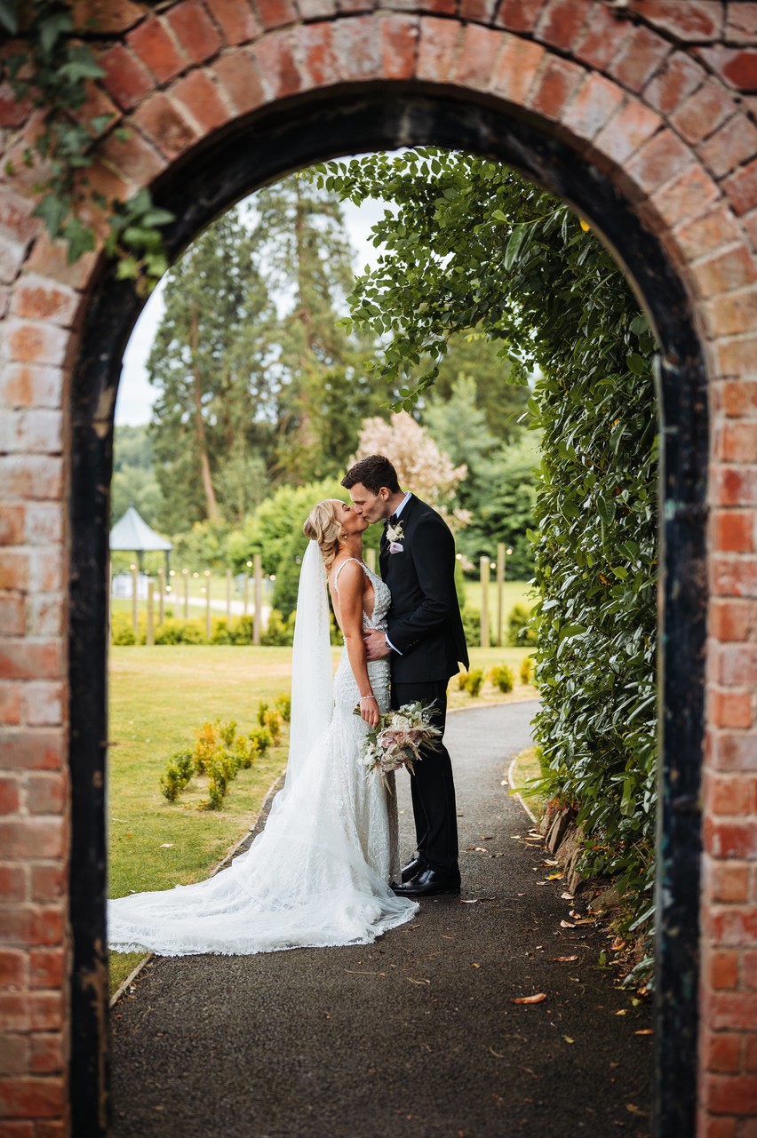 Bredenbury Court Barns Arch