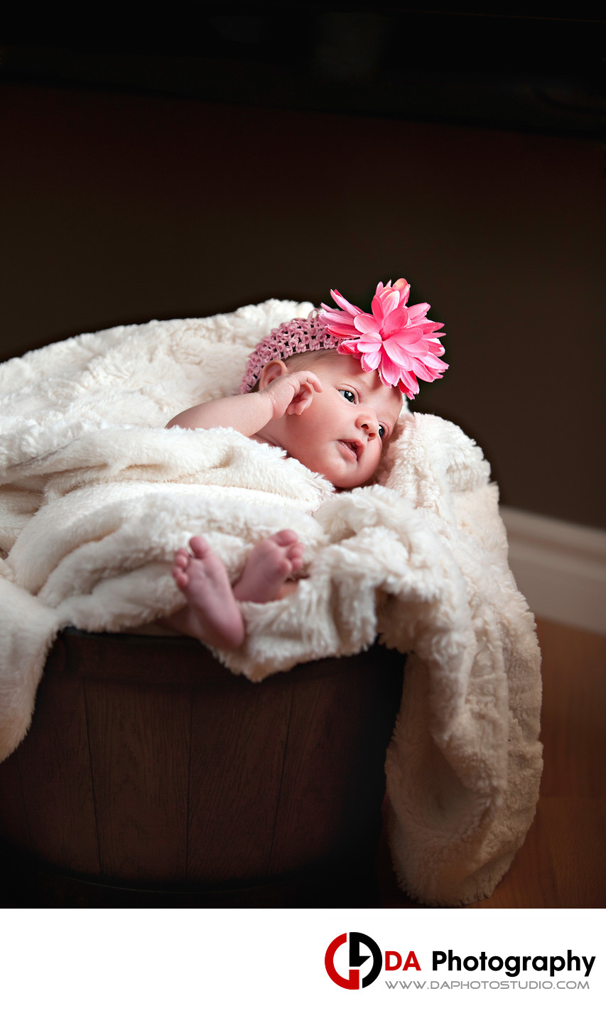 NewBorn Baby Photographer in Oakville