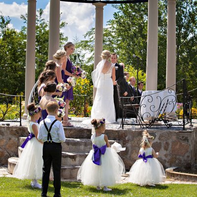 Wedding Ceremony at Whistling Gardens in Wilsonville