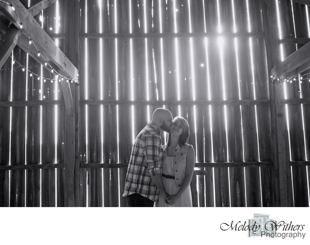 Eaton-Barn-Boundary-Wedding-Photographer-Indiana