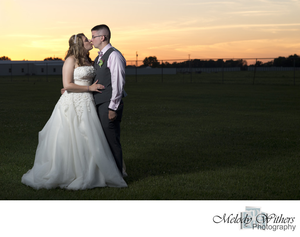 Riley-Party-Barn-Wedding-Anderson-Indiana-Photographer