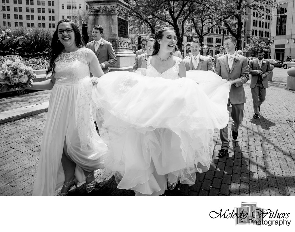 Walking Downtown Indianapolis Wedding Photography