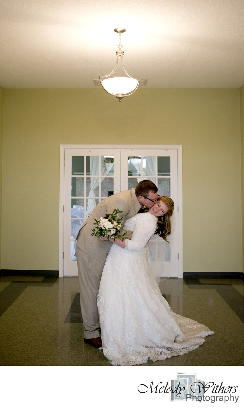 Bride-Groom-Muncie-Indiana-Photographer