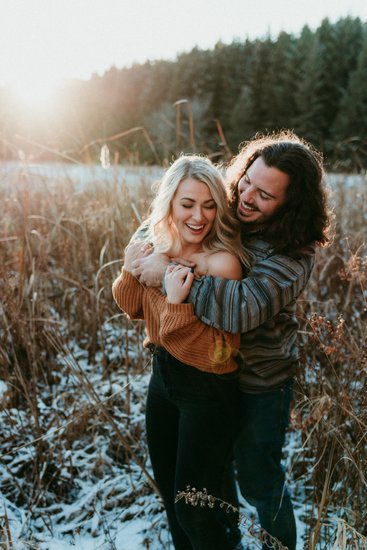 Outdoor winter engagement session in Hubertus, WI 