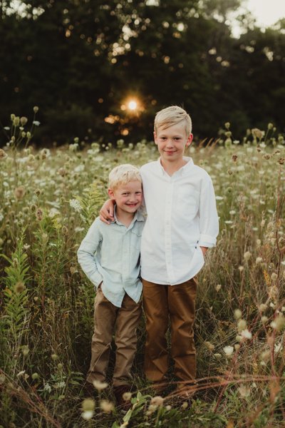 Brotherly love, sibling photo of brothers, West Bend WI