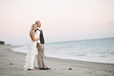 Best Wedding Photographer for a Beach Wedding in San Clemente, California.