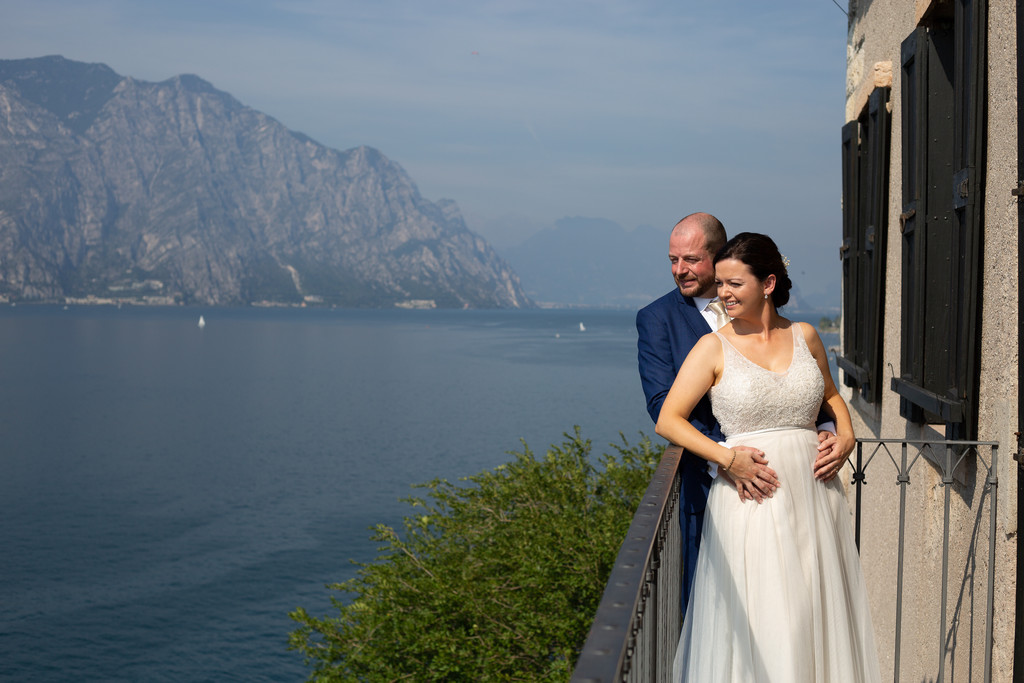 Laillinen avioliitto Italiassa, Garda