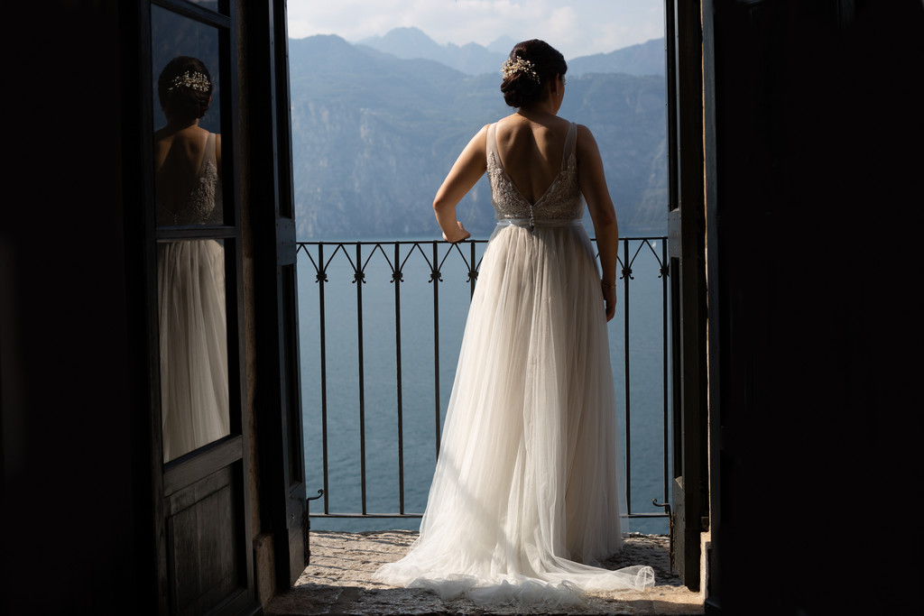 Laillinen avioliitto Italiassa, Malcesine Castle