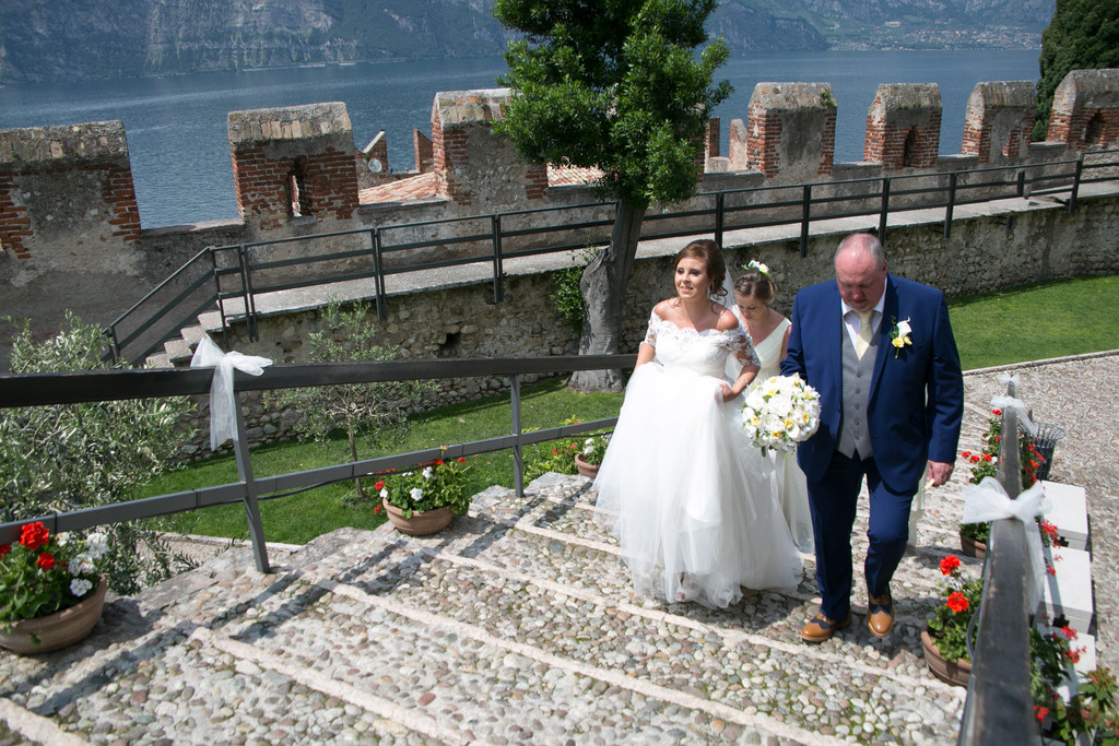 Lailliset häät Italiassa, Gardajärvi, Malcesine Castle