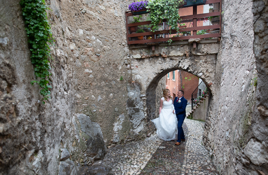 Sentimental and fun weddings in Malcesine