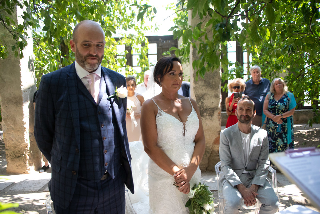 Nervous bride and groom in Torri del Benaco