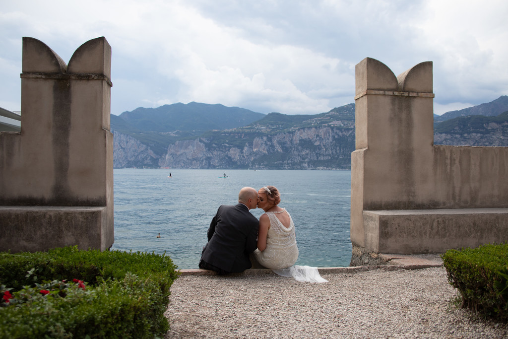 Romantic Wedding at the Captain's palace in Malcesine