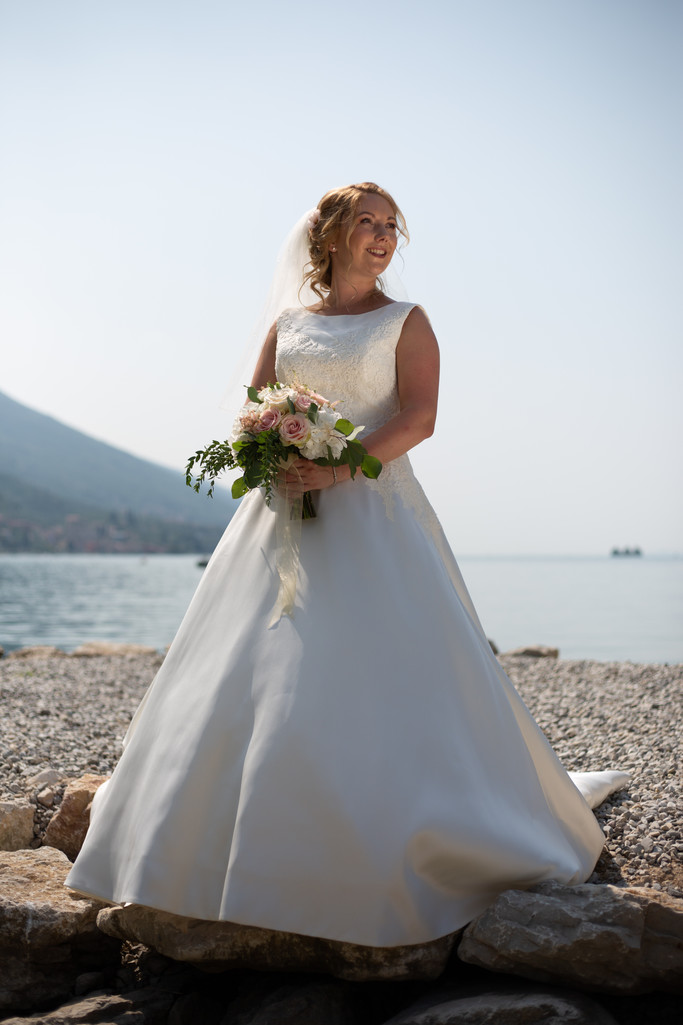 Ellie, Hotel Maximillian beach in Malcesine - Ellie & Wayne