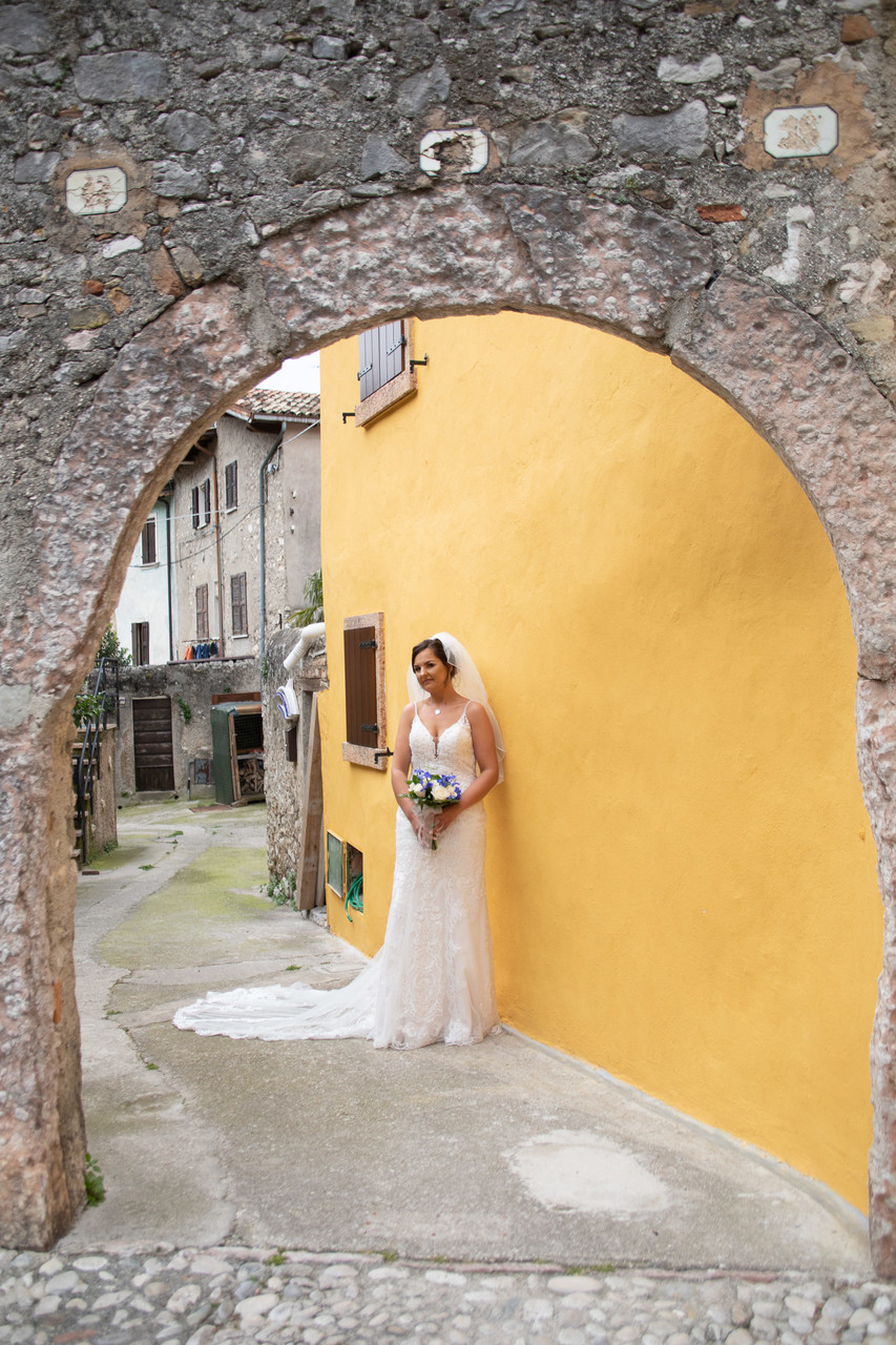 Serene Weddings Bride in Malcesine, Italy