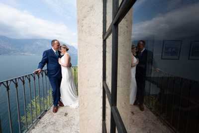 Margaret & Colin on the balcony in Malcesine Castle