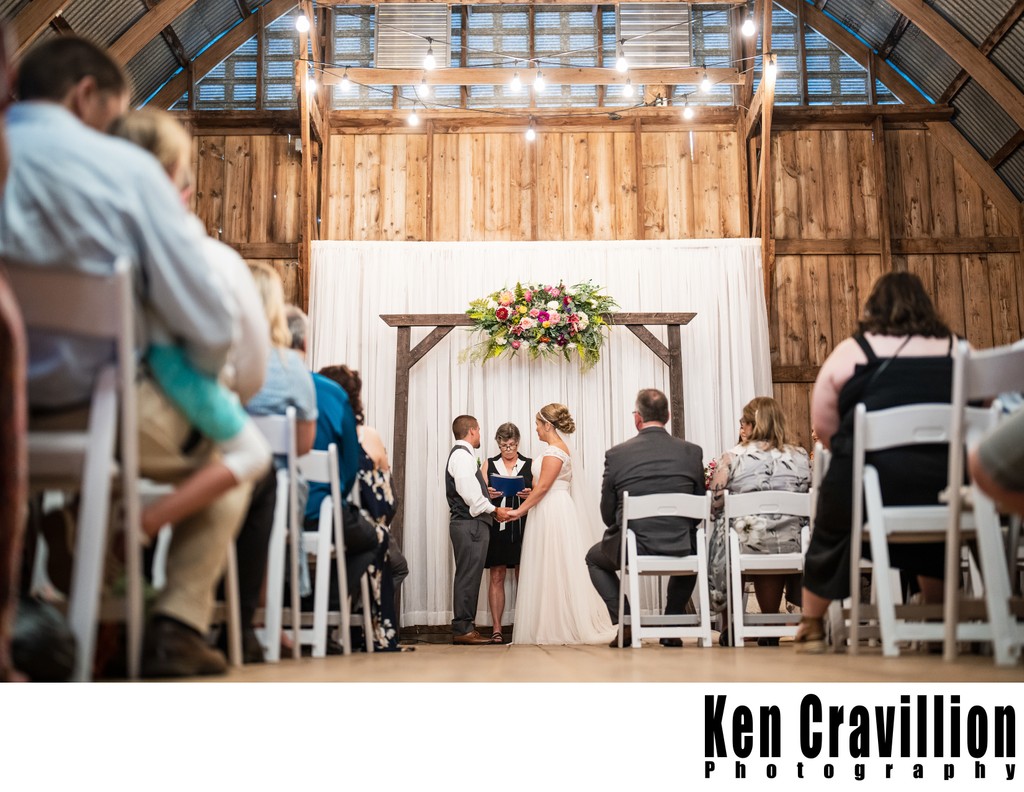 Poplar Creek Oshkosh Farm Barn Wedding Photo 044