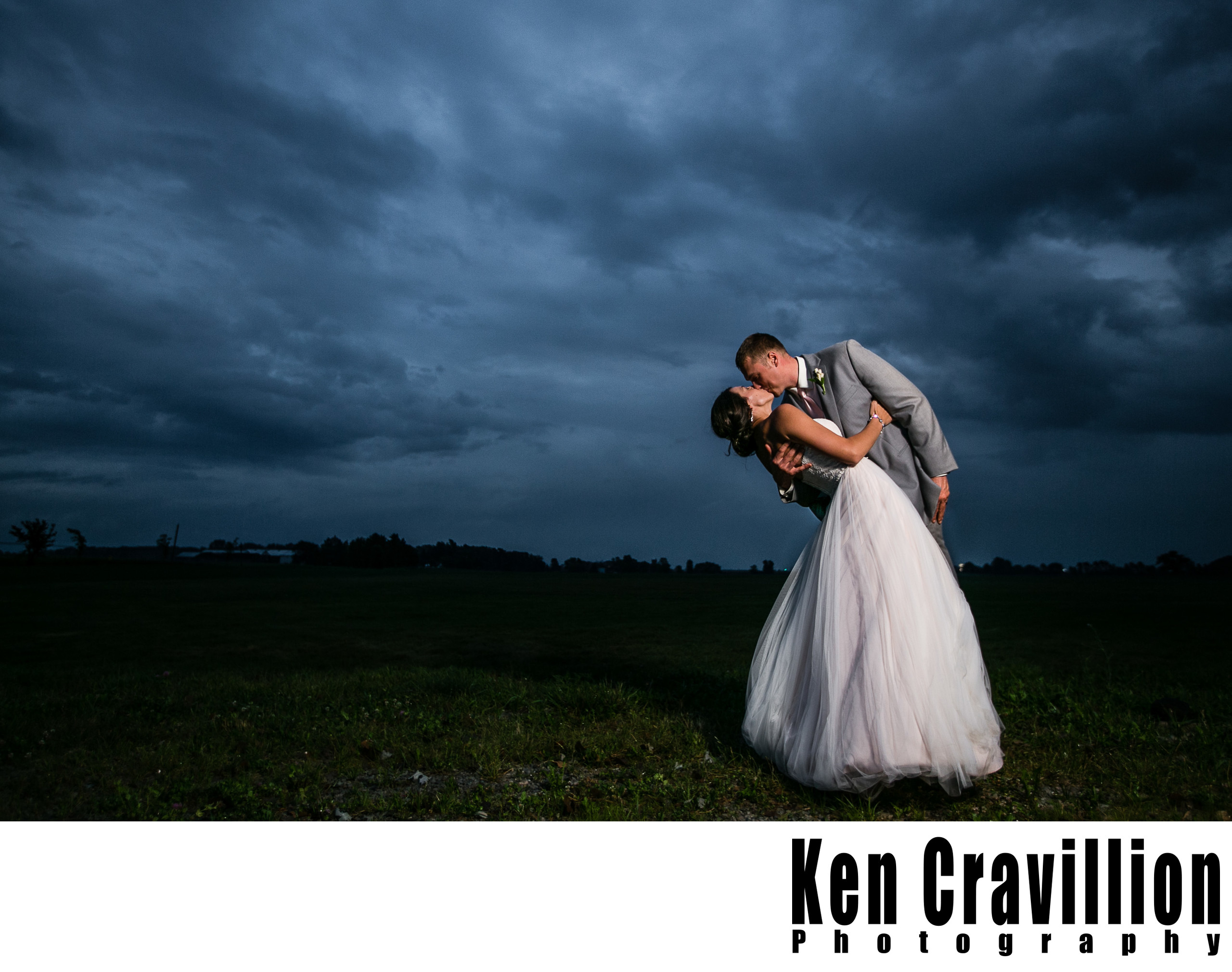 Oshkosh Barn Wedding At Brighton Acres Photos 009