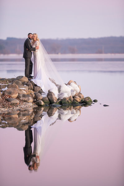 Oshkosh and Green Lake Winter Wedding Photos 101
