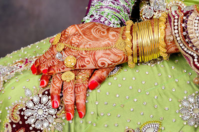 Gold Diamond Indian Wedding Photographers at Walima