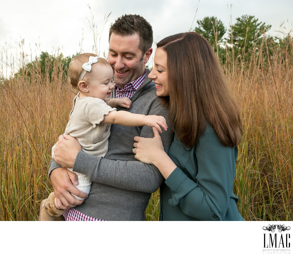 Family Lifestyle Photos at the Nature Realm in Akron Ohio