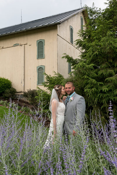 Sweet Wedding Photos from the Mohican Area