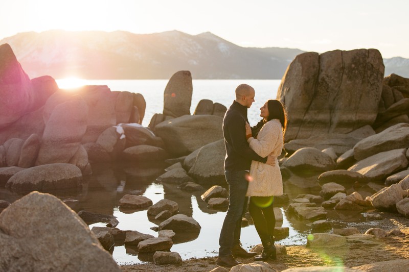 South Lake Tahoe Winter Engagement Photos